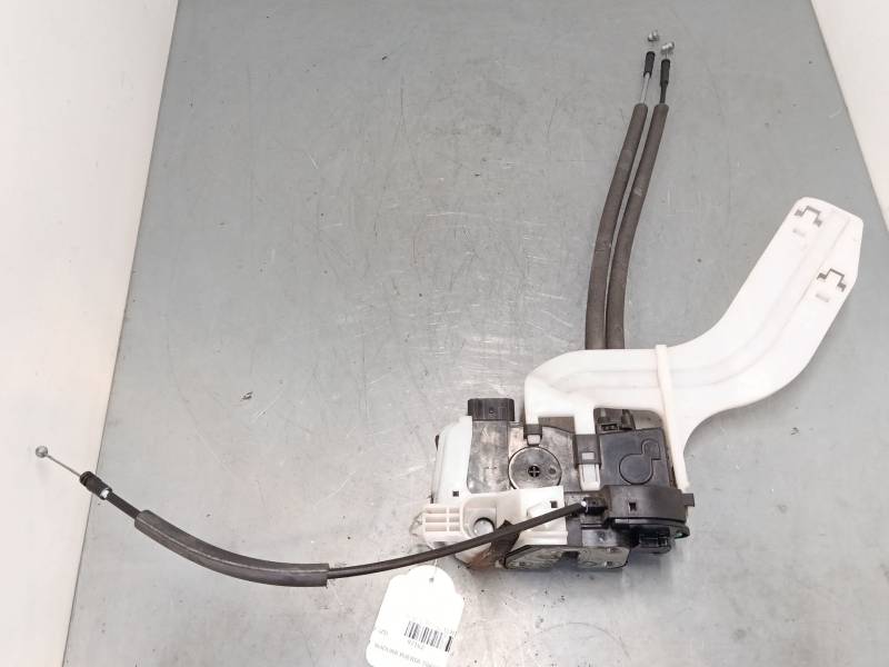 CERRADURA PUERTA TRASERA DERECHA 814202Y010 