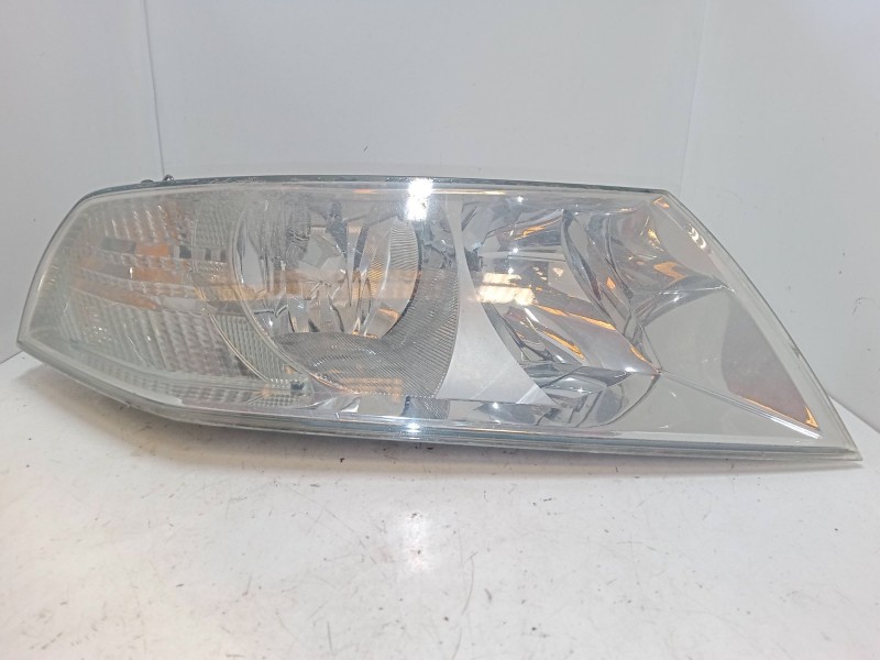 Recambio de faro derecho para skoda octavia ii combi (1z5) 1.9 tdi referencia OEM IAM   