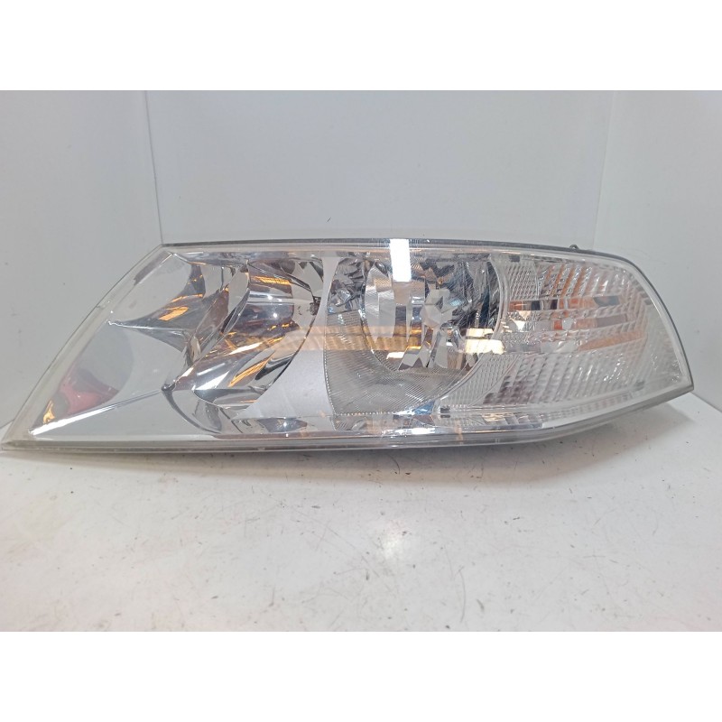 Recambio de faro izquierdo para skoda octavia ii combi (1z5) 1.9 tdi referencia OEM IAM   