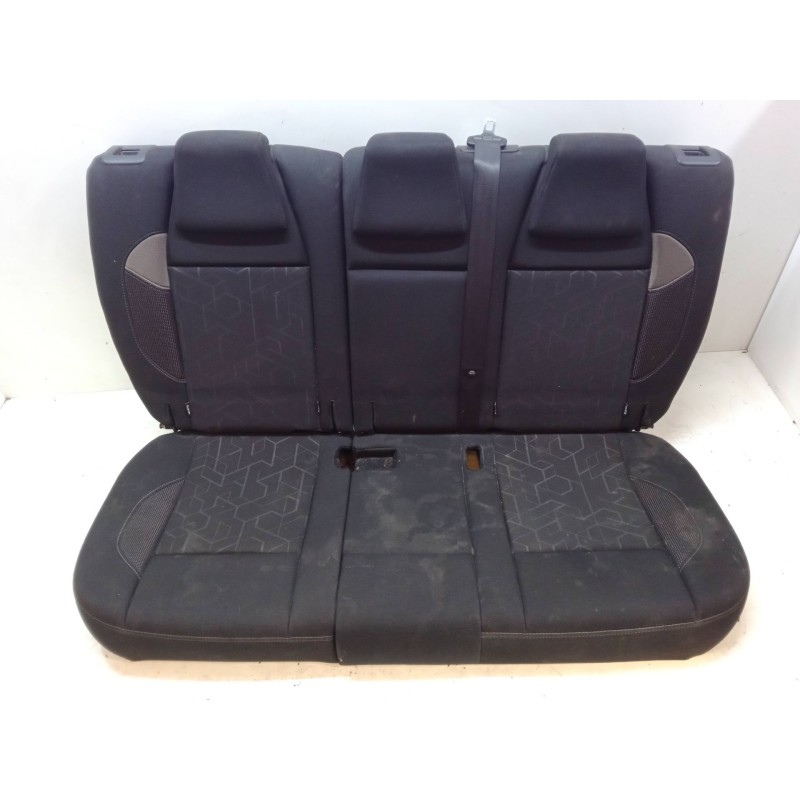 Recambio de asiento trasero para peugeot 2008 i (cu_) 1.2 vti referencia OEM IAM   