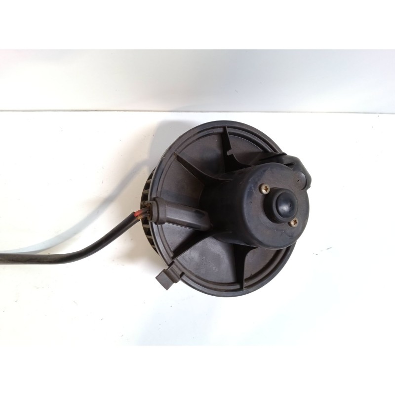 Recambio de motor calefaccion para volkswagen transporter t4 furgoneta (70a, 70h, 7da, 7dh) 2.5 referencia OEM IAM    Recambio de motor calefaccion para volkswagen transporter t4 furgoneta (70a, 70h, 7da, 7dh) 2.5 referencia OEM IAM