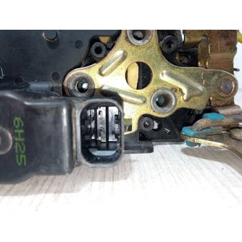 CERRADURA PUERTA DELANTERA IZQUIERDA 