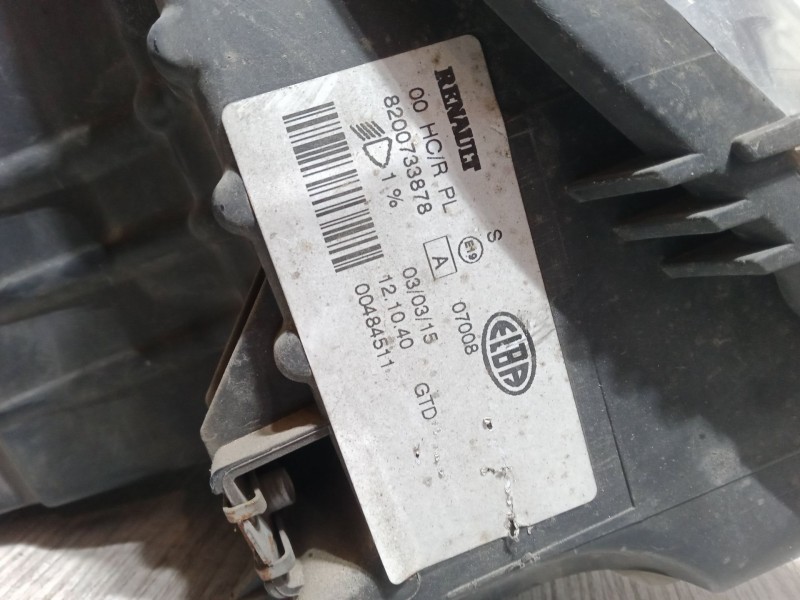 Recambio de faro izquierdo para dacia sandero 1.4 (bs0c, bs0a, bs0g, bs1f, bs0e) referencia OEM IAM 8200733878  