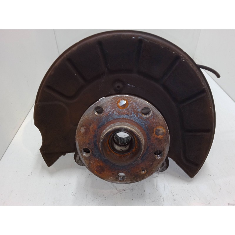 Recambio de mangueta delantera derecha para skoda superb ii station wagon (3t5) 2.0 tdi 16v referencia OEM IAM   