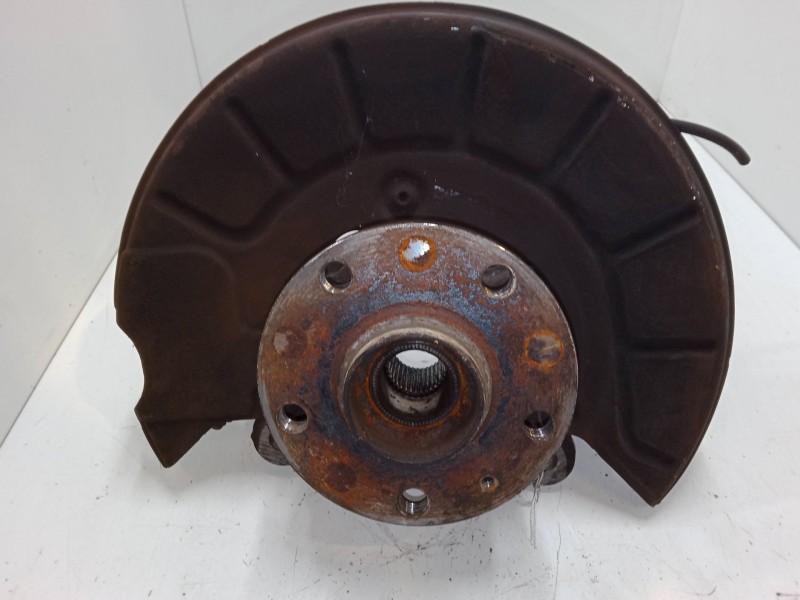 Recambio de mangueta delantera derecha para skoda superb ii station wagon (3t5) 2.0 tdi 16v referencia OEM IAM   