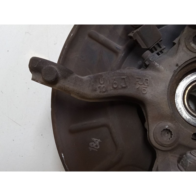 Recambio de mangueta delantera izquierda para skoda superb ii station wagon (3t5) 2.0 tdi 16v referencia OEM IAM   