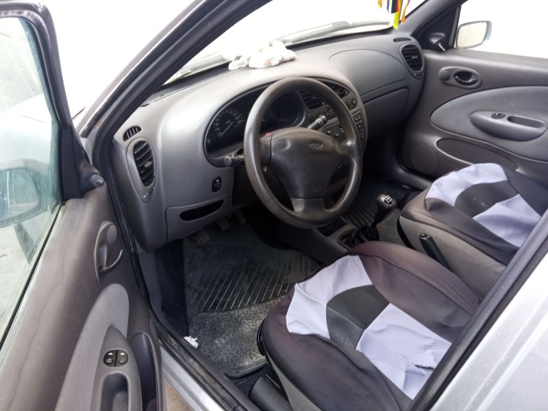 ford fiesta iii (gfj) del año 1999