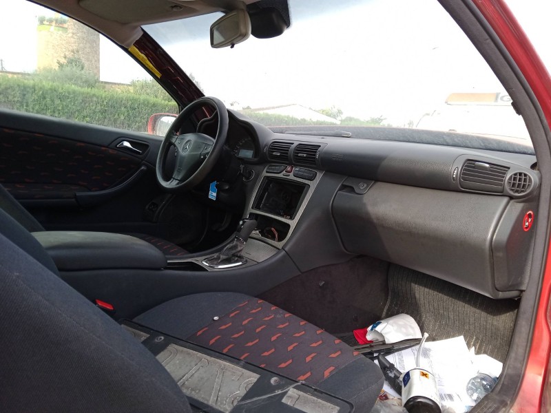 mercedes-benz clase c coupé (cl203) del año 2004