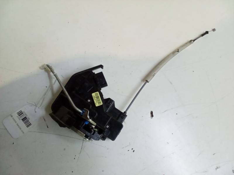 CERRADURA PUERTA TRASERA DERECHA 