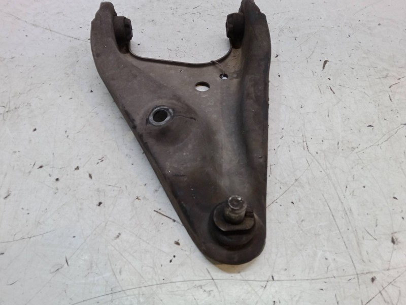 Recambio de brazo suspension inferior delantero derecho para dacia lodgy (js_) 1.5 dci referencia OEM IAM   