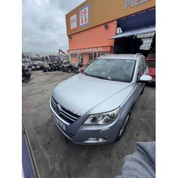VOLKSWAGEN TIGUAN (5N_) de desguace