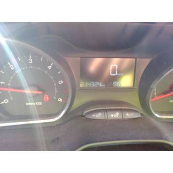 PEUGEOT 208 I (CA_, CC_)