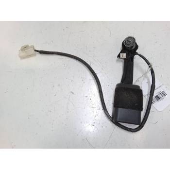 ANCLAJE CINTURON DELANTERO DERECHO 