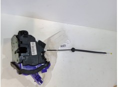 Recambio de cerradura puerta trasera derecha para kia carens iv 1.6 gdi referencia OEM IAM 81420-A4030