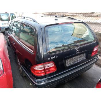 MERCEDES-BENZ CLASE E (W210)