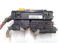 Recambio de caja reles / fusibles para fiat grande punto van (199_) 1.4 (199cxb1a, 199dxb1a) referencia OEM IAM 51736451BZ   2