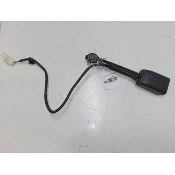 ANCLAJE CINTURON DELANTERO IZQUIERDO 