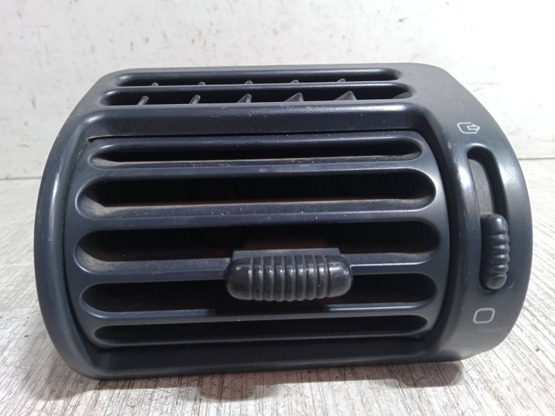 Recambio de aireador derecho para fiat scudo furgoneta (220_) 2.0 jtd referencia OEM IAM   