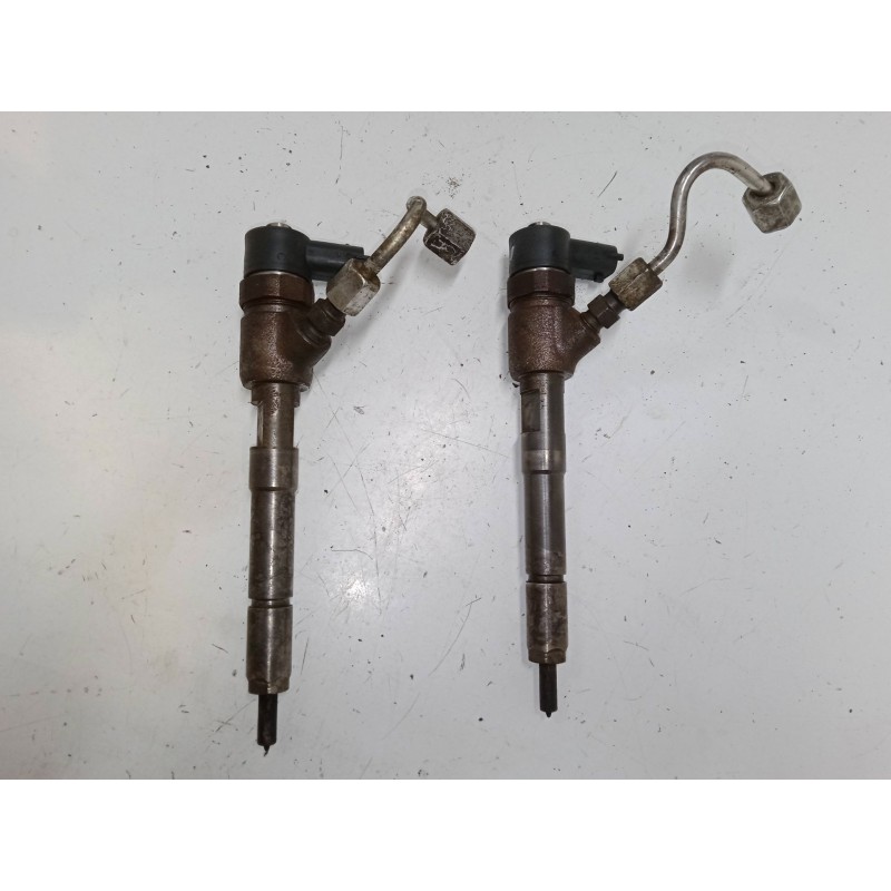 Recambio de inyector para peugeot bipper tepee 1.3 hdi 75 referencia OEM IAM   