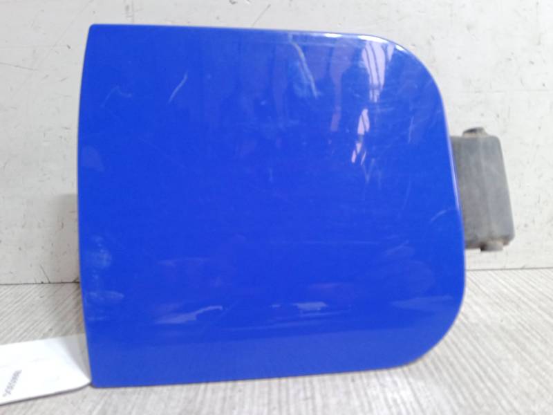TAPA EXTERIOR COMBUSTIBLE 