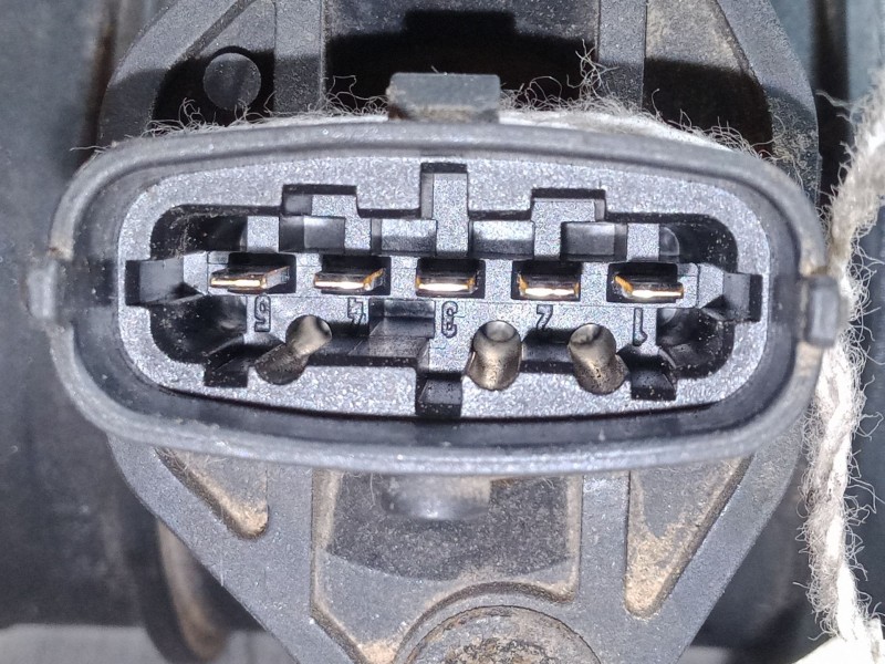 Recambio de caudalimetro para hyundai tucson (jm) 2.0 crdi referencia OEM IAM 2816427000  