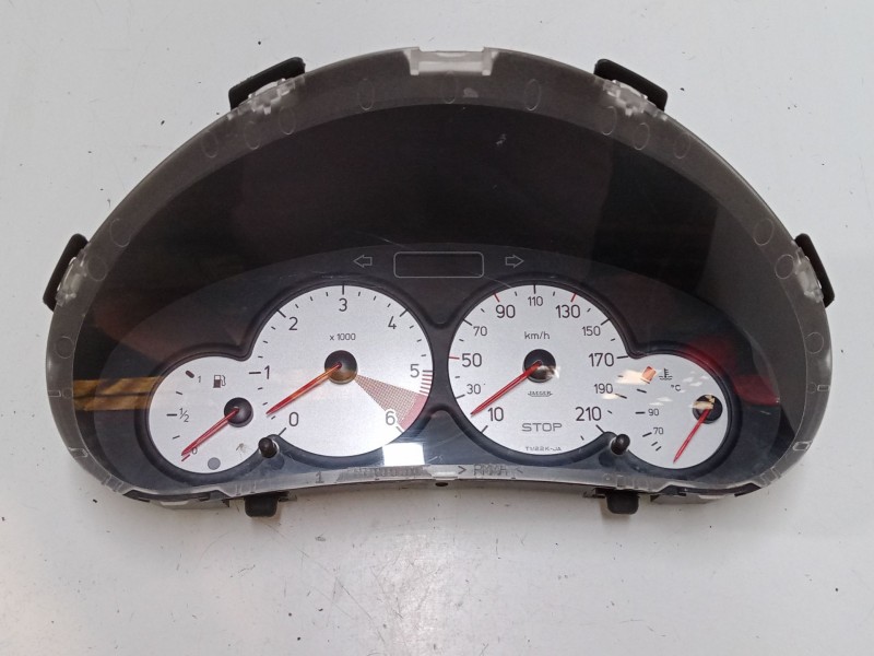 Recambio de cuadro instrumentos para peugeot 206 hatchback (2a/c) 1.4 hdi eco 70 referencia OEM IAM 9656696280  