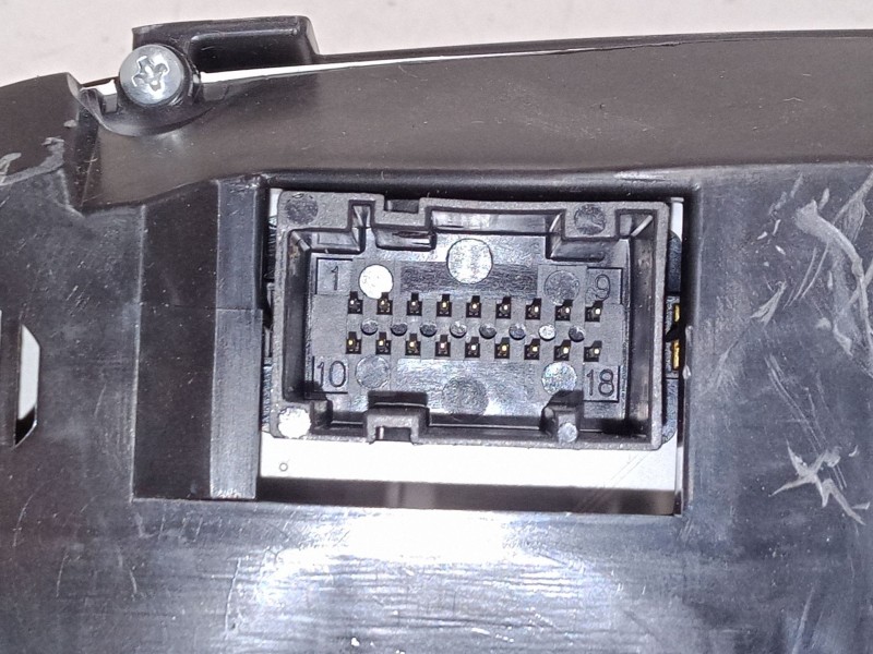 Recambio de cuadro instrumentos para peugeot bipper tepee 1.3 hdi 75 referencia OEM IAM 503002183013  1371616080