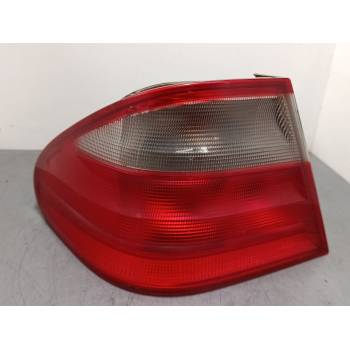 PILOTO TRASERO IZQUIERDO 2088200164 