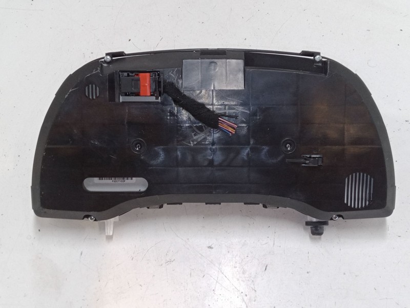 Recambio de cuadro instrumentos para peugeot bipper tepee 1.3 hdi 75 referencia OEM IAM 503002183013  1371616080