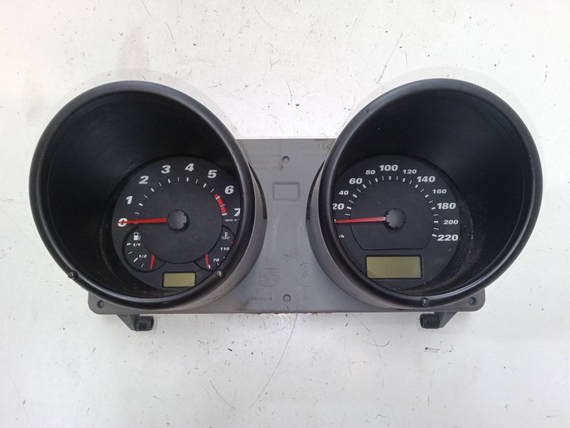 Recambio de cuadro instrumentos para seat arosa (6h1) 1.0 referencia OEM IAM 6H09208007DE  6H0920800