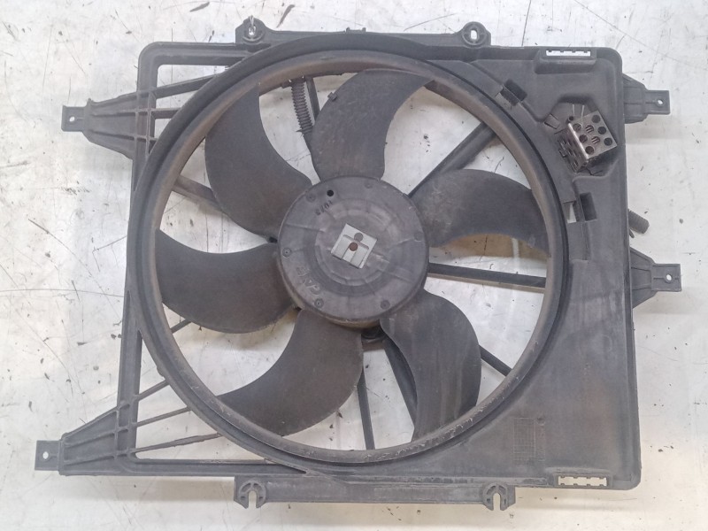 Recambio de electroventilador para renault clio ii (bb_, cb_) 1.2 (bb0a, bb0f, bb10, bb1k, bb28, bb2d, bb2h, cb0a,... referencia
