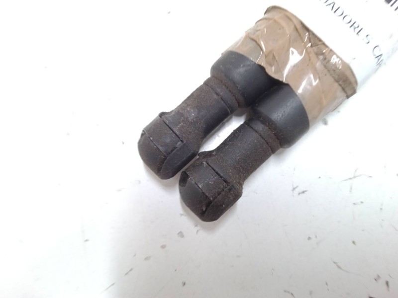 Recambio de amortiguadores capo para volvo v70 ii (285) 2.4 referencia OEM IAM   