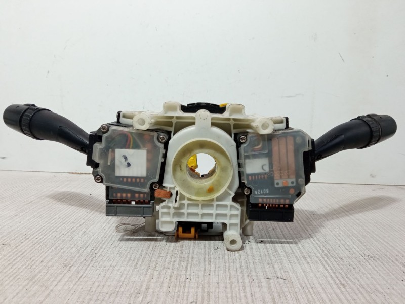 Recambio de mando luces para hyundai tucson (jm) 2.0 crdi referencia OEM IAM DI0B0624398  