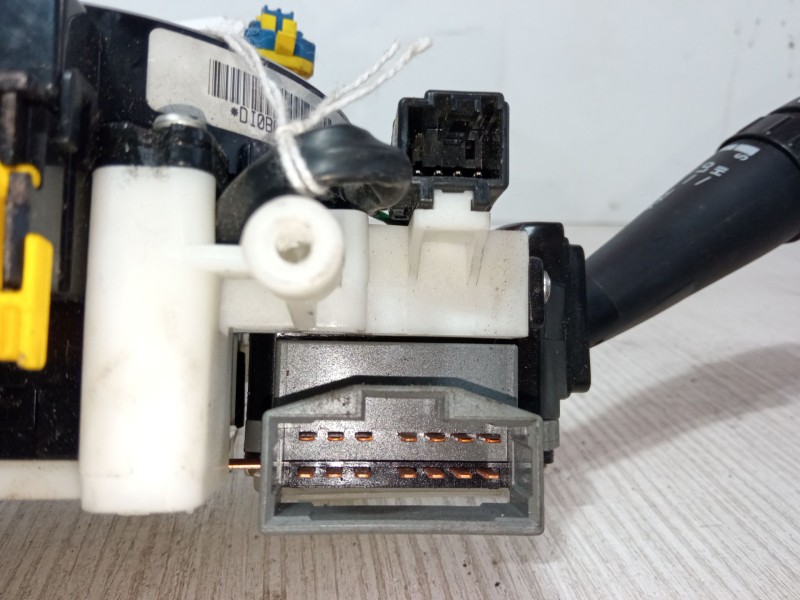 Recambio de mando luces para hyundai tucson (jm) 2.0 crdi referencia OEM IAM DI0B0624398  