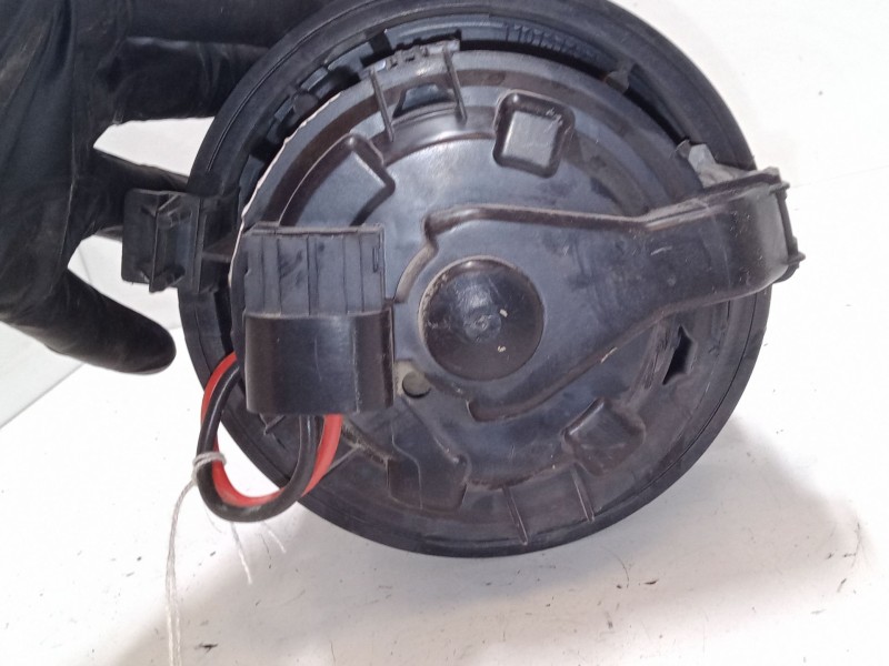 Recambio de motor calefaccion para peugeot 2008 i (cu_) 1.2 vti referencia OEM IAM T1013140A  