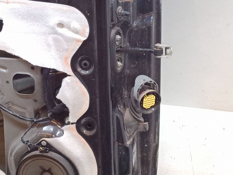 Recambio de puerta delantera izquierda para peugeot bipper tepee 1.3 hdi 75 referencia OEM IAM   