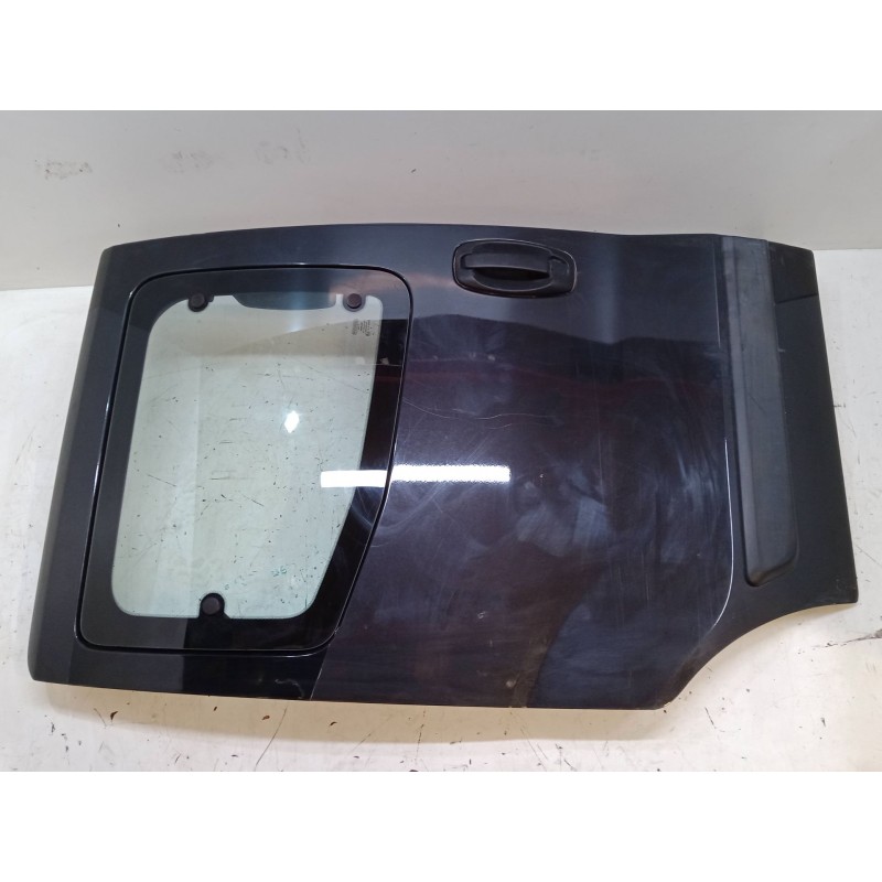 Recambio de puerta lateral corredera derecha para peugeot bipper tepee 1.3 hdi 75 referencia OEM IAM   