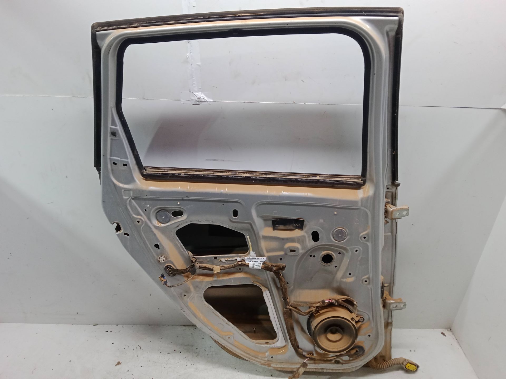 PORTE ARRIERE GAUCHE soldes / 61089 POUR RENAULT GRAND SCENIC III JZ0/1_ 1.5 DCI